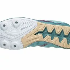 Saucony Women’s Vendetta 3 (1 - Sky) -Balega Shop 8AC2B69D 4E04 461F B936 386AE2402102 700x525